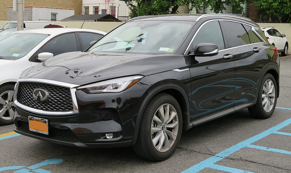인피니티 QX50