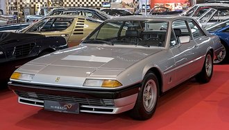 페라리 400