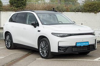 립모터 C10