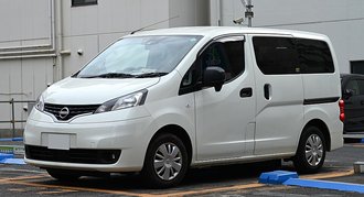 닛산 NV200