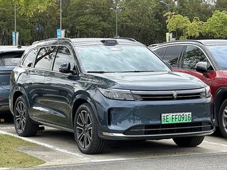 AITO M7